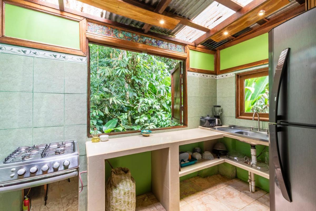 Casa Chilamates ตอร์ตูเกโร ภายนอก รูปภาพ